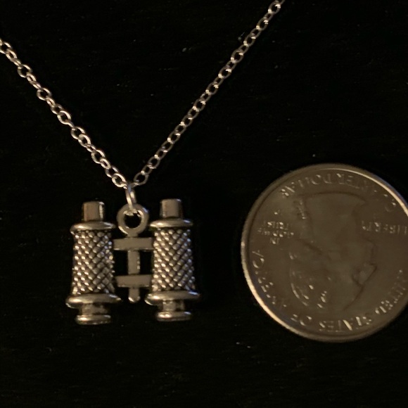 Binoculars Charm Pendant - Picture 2 of 3